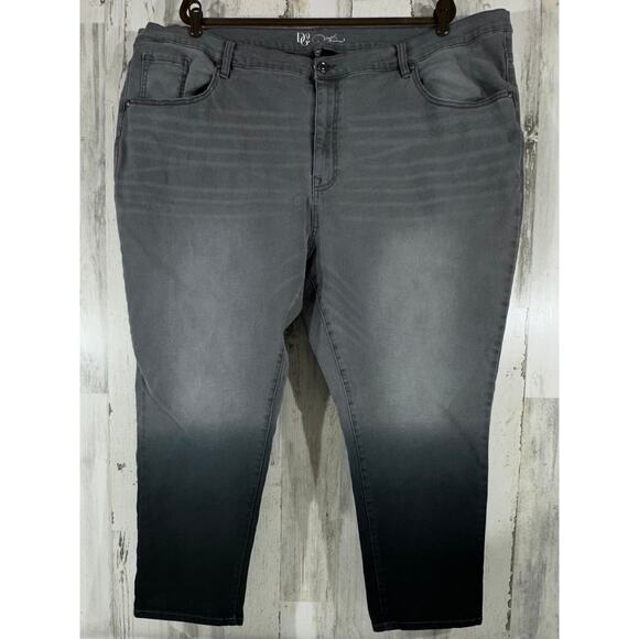 DG2 Diane Gilman Cropped Jeans 28W (48x26) Gray Black Ombré Tapered High Rise - Picture 1 of 9